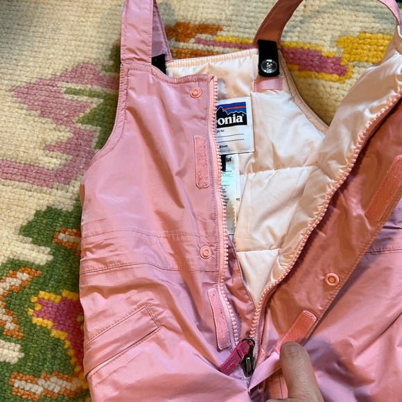 3T Pink Patagonia Snow Bib Overalls - Picture 4 of 6